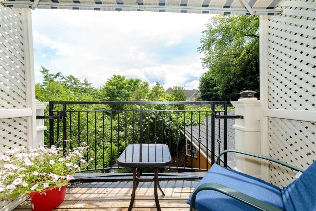 The Stella Rose B&B Вулфвилл Номер фото